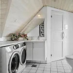 5 Bedroom Cozy In Сasa de vacaciones
