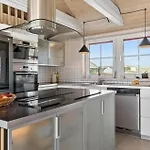 5 Bedroom Cozy In Сasa de vacaciones Ringkøbing