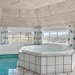 5 Bedroom Cozy In Сasa de vacaciones