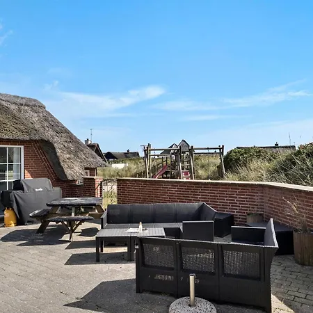 Holiday home 5 Bedroom Cozy In Ringkobing