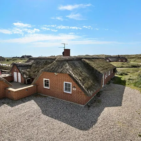 5 Bedroom Cozy In Ringkobing *