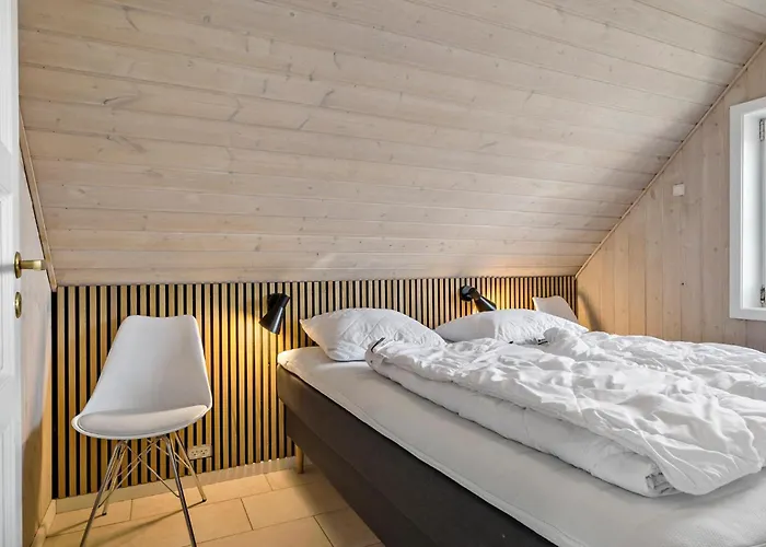 Holiday home 5 Bedroom Cozy In Ringkobing
